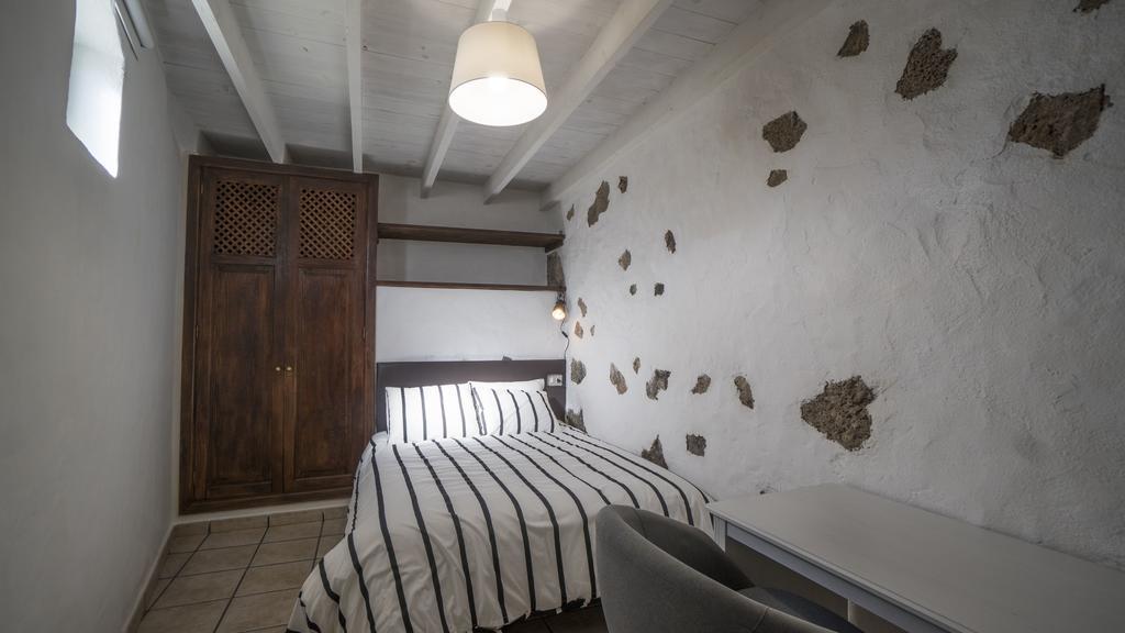 Villa With Amazing Views, Jacuzzi And Private Pool San Bartolomé エクステリア 写真